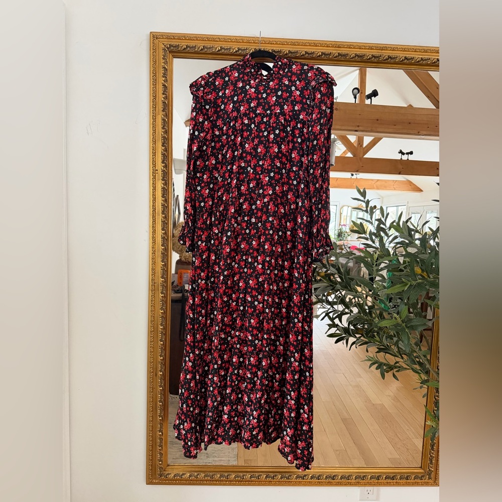 Zara Black and Red Floral Long Sleeve Dress